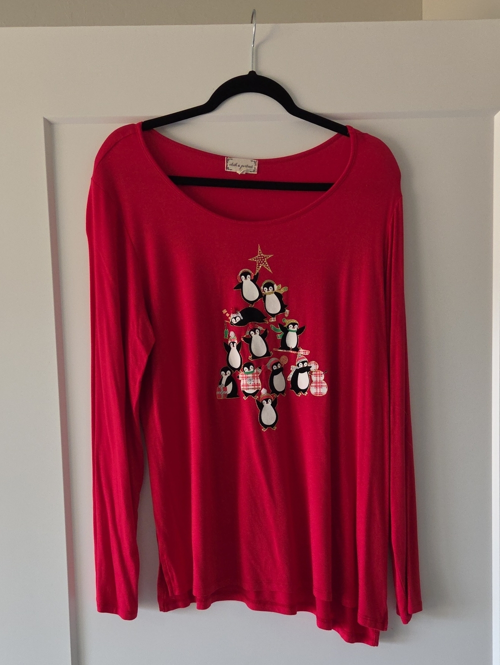 Women’s Red Long-Sleeve Penguin Tree Graphic Top